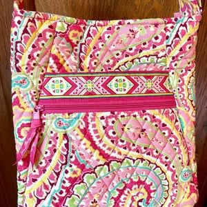 Vera Bradley pink paisley crossbody purse